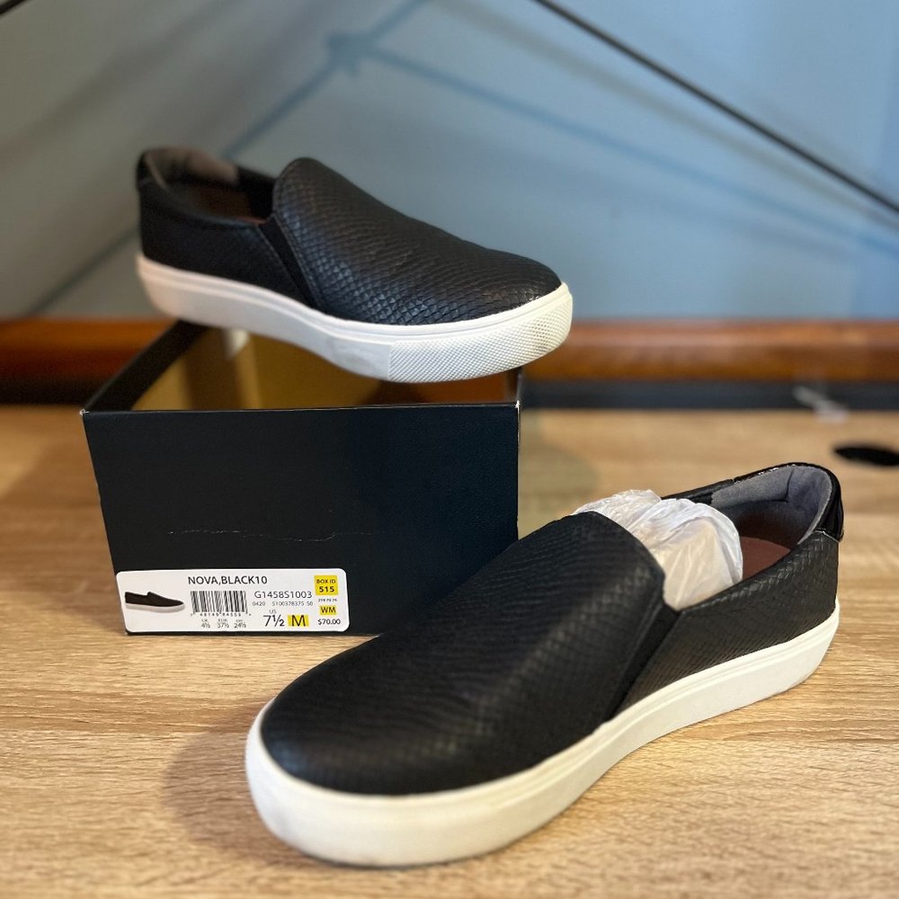 Dr. Scholl's American Lifestyle Collection